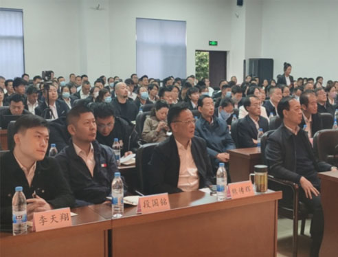 2024年3月云交集团熊传辉董事长组织干部职工学习实践新质生产力培训